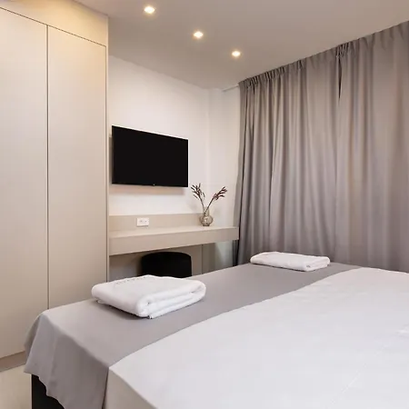 2 Bedroom Stunning Apartment In Malinska Apartman *
