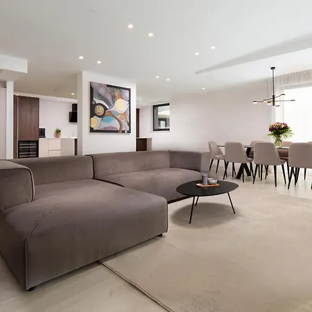 Apartman 2 Bedroom Stunning Apartment In Malinska