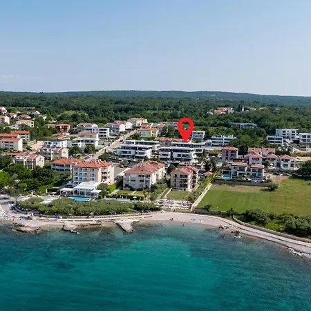 2 Bedroom Stunning Apartment In Malinska * Malinska