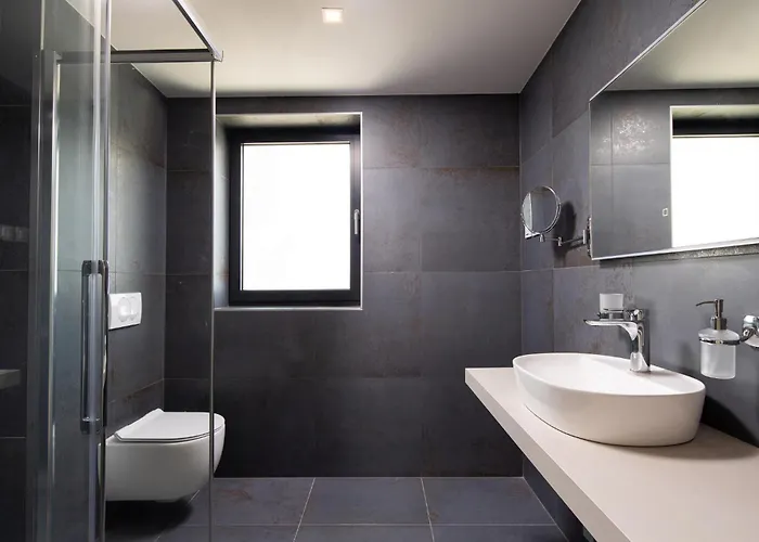 Cozy Apartment In Malinska With Wifi