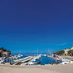 2 Bedroom Stunning Apartment In Malinska